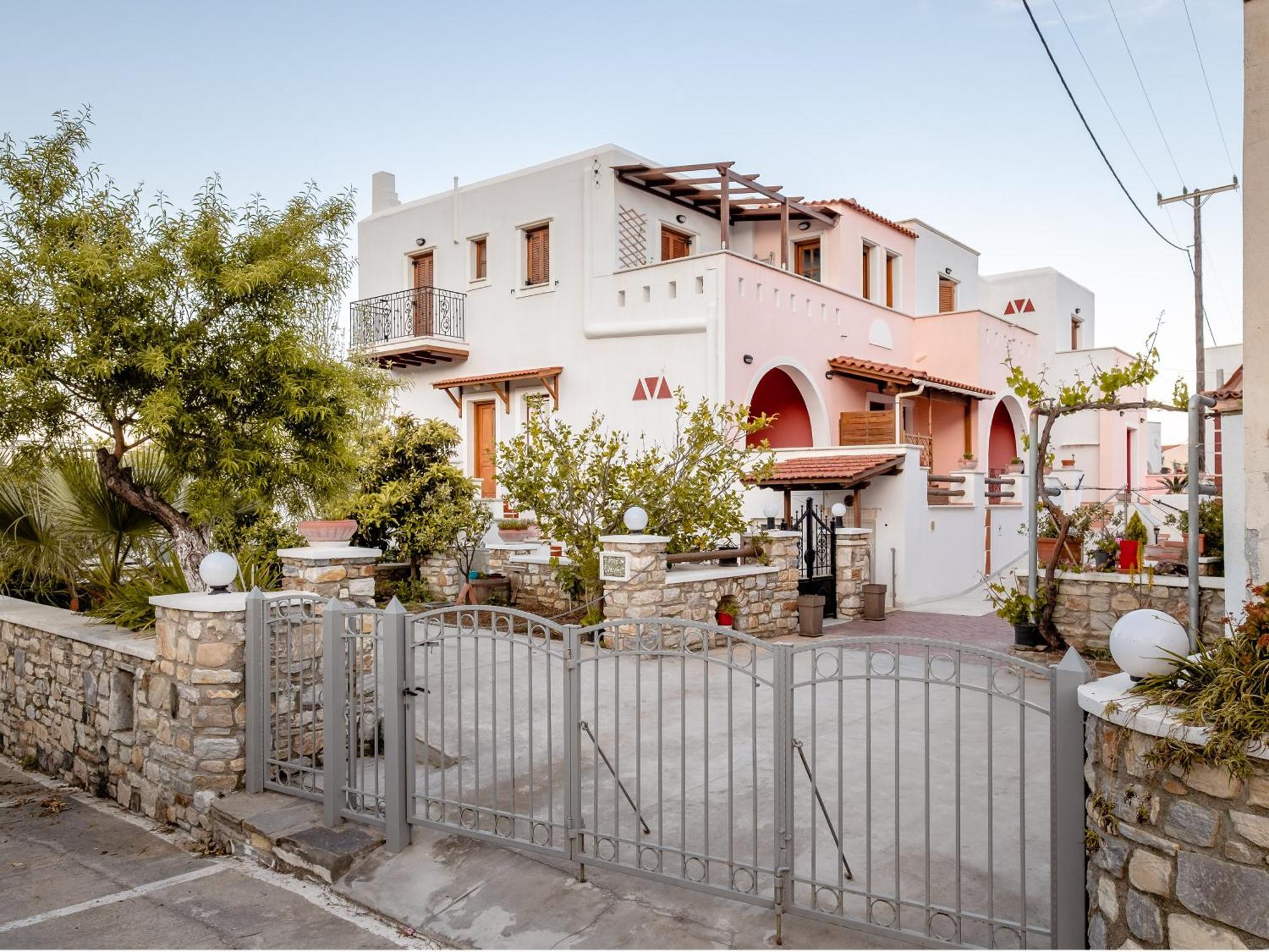 Cozy & Peaceful Apartment In Chalki Khalkíon Esterno foto