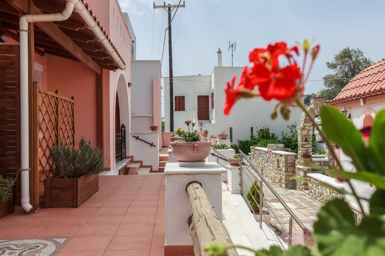 Cozy & Peaceful Apartment In Chalki Khalkíon Esterno foto