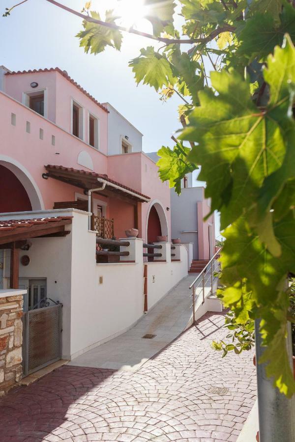 Cozy & Peaceful Apartment In Chalki Khalkíon Esterno foto