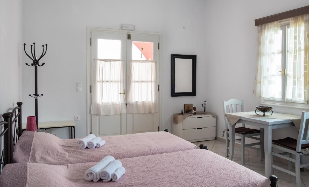 Cozy & Peaceful Apartment In Chalki Khalkíon Esterno foto
